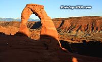 Arches National Park: Delicate Arch at sunset